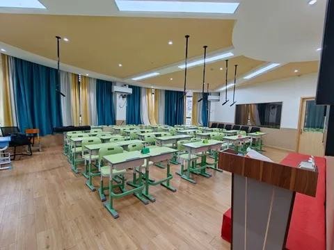 广州外语实验中学双机位直播图片 1