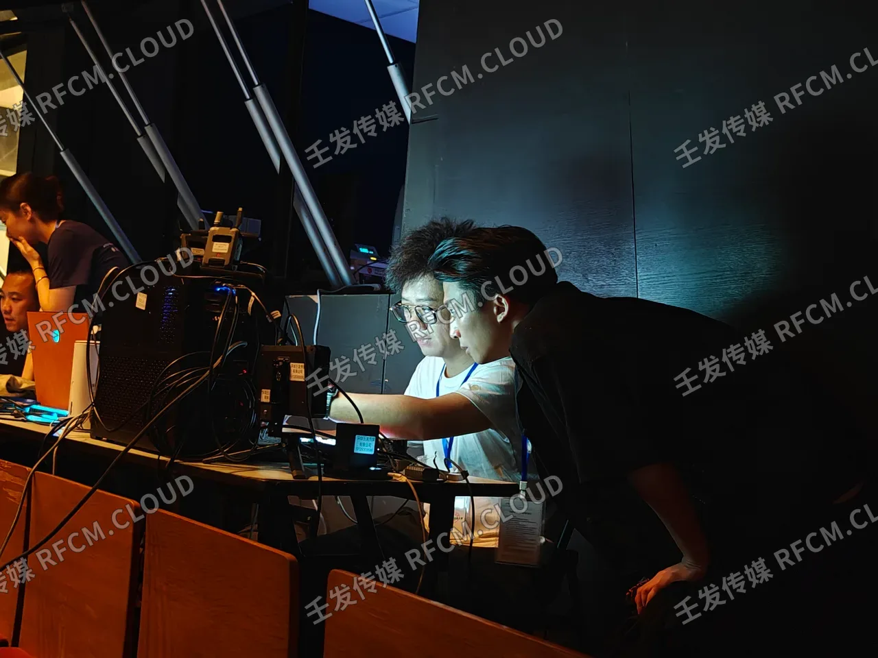 南山保利剧院舞蹈直播图片 1