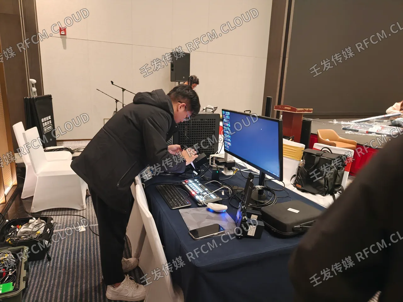 沃鼎鱼竿发布会图片 1