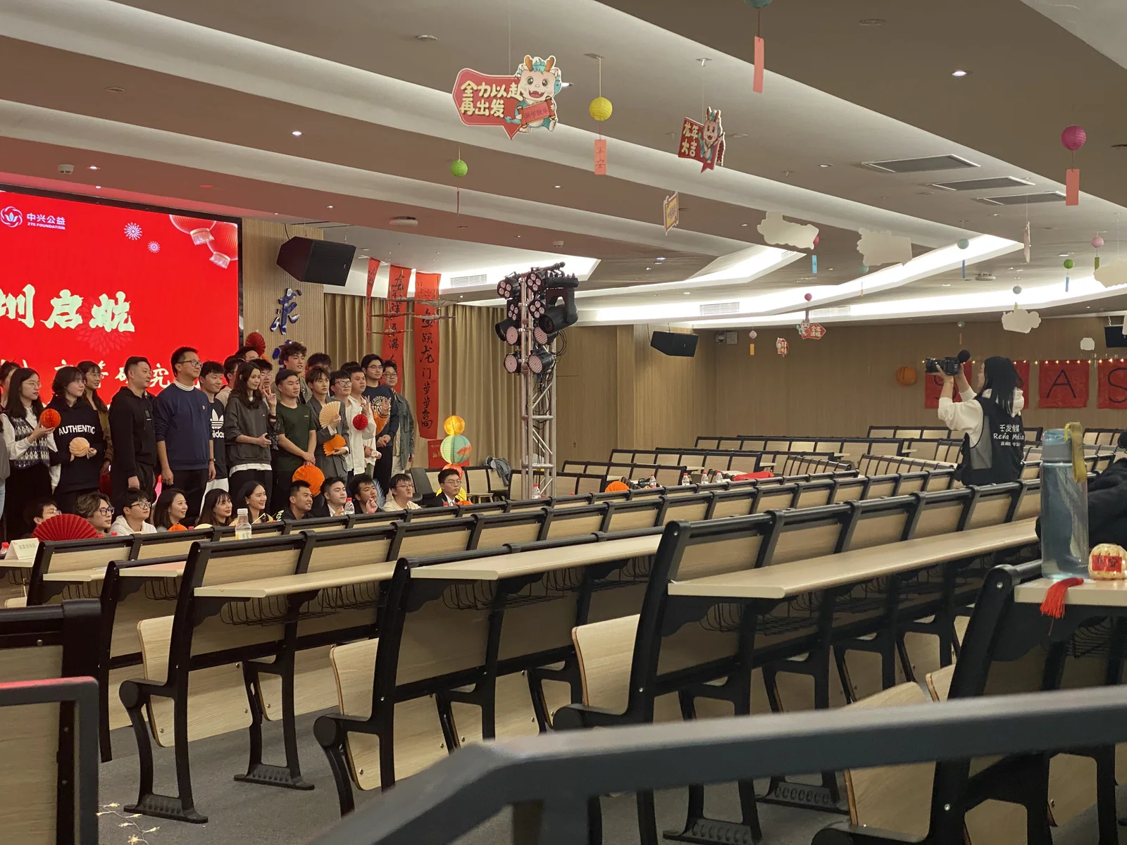 高科研究院年会活动直播现场执行照片 3
