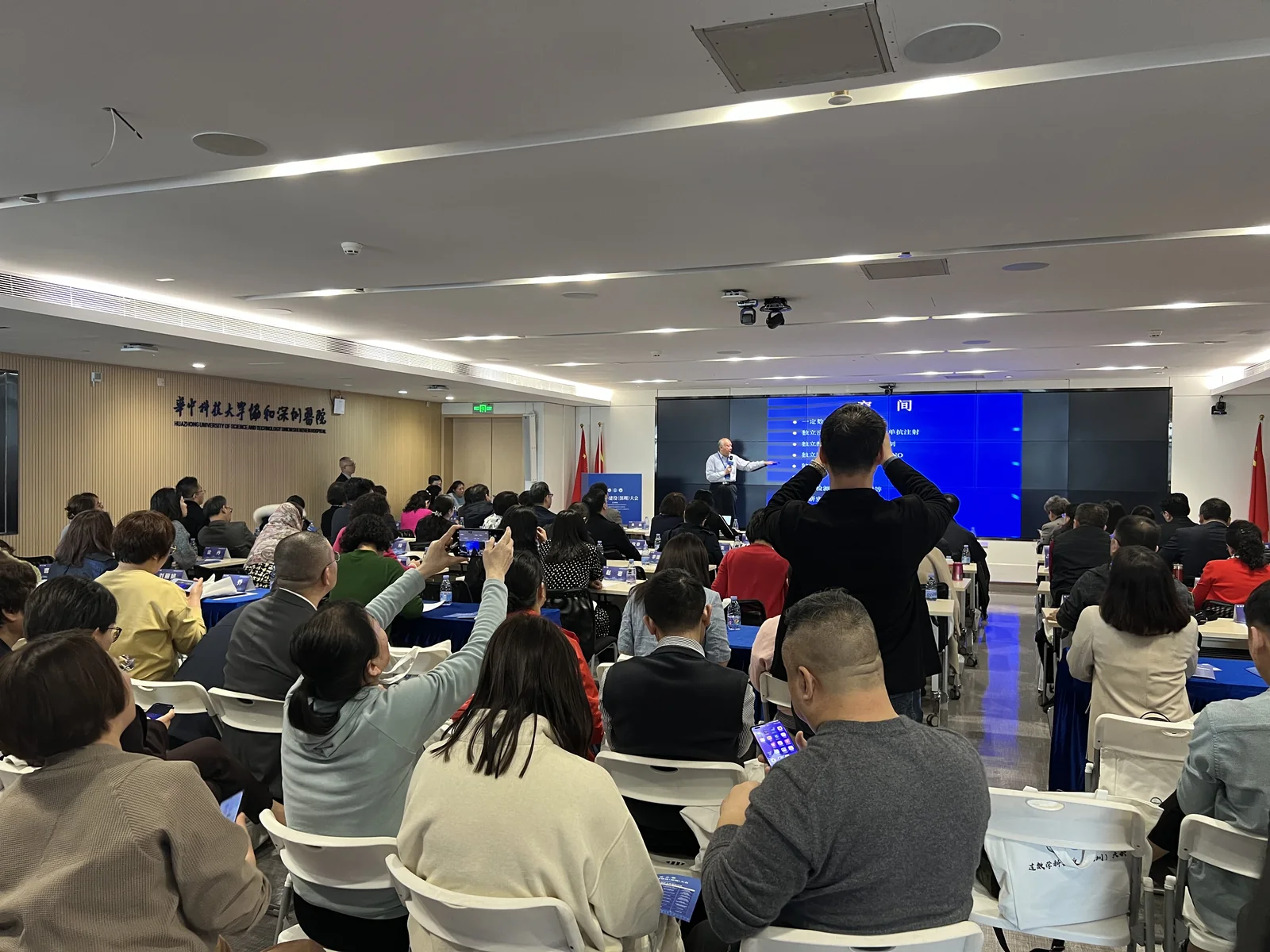 南山人民医院直播现场执行照片 2