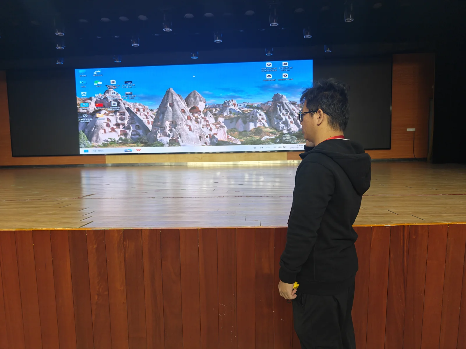 广州教研会活动直播现场照片