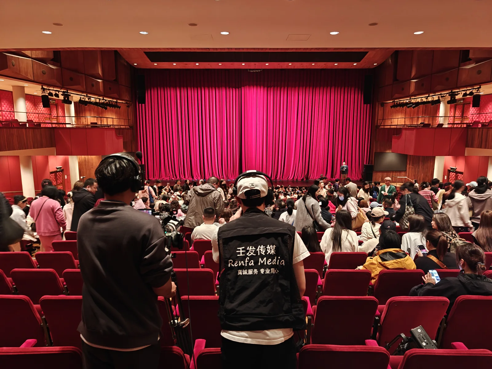 香港PDE舞蹈大赛演出直播现场执行照片 5