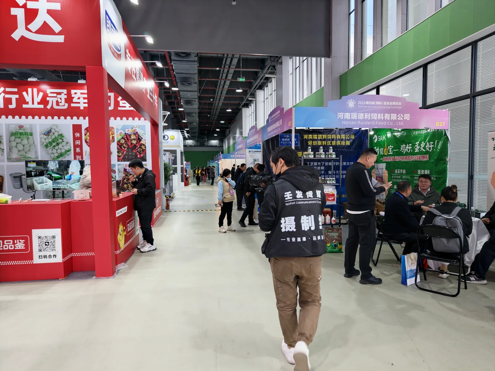 蛋博会七机位直播现场执行照片 1